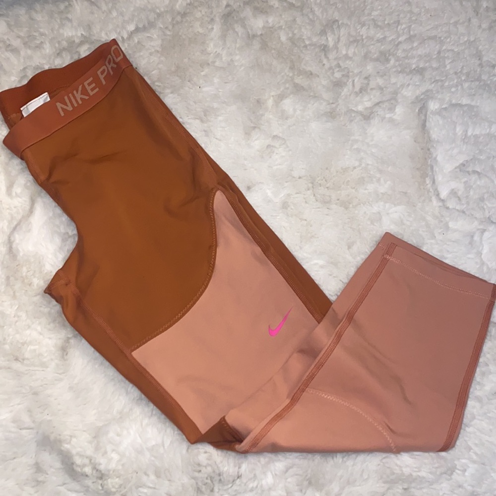 Nike leggings